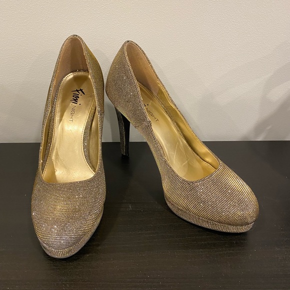 Silver Gold Monochrome heels - Picture 1 of 2